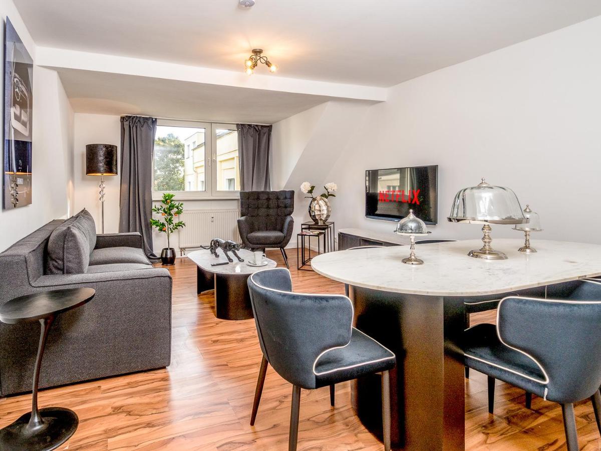 Gemuetliche & Individuelle Ferienwohnungen In Krefeld - Junik Apartments Ngoại thất bức ảnh
