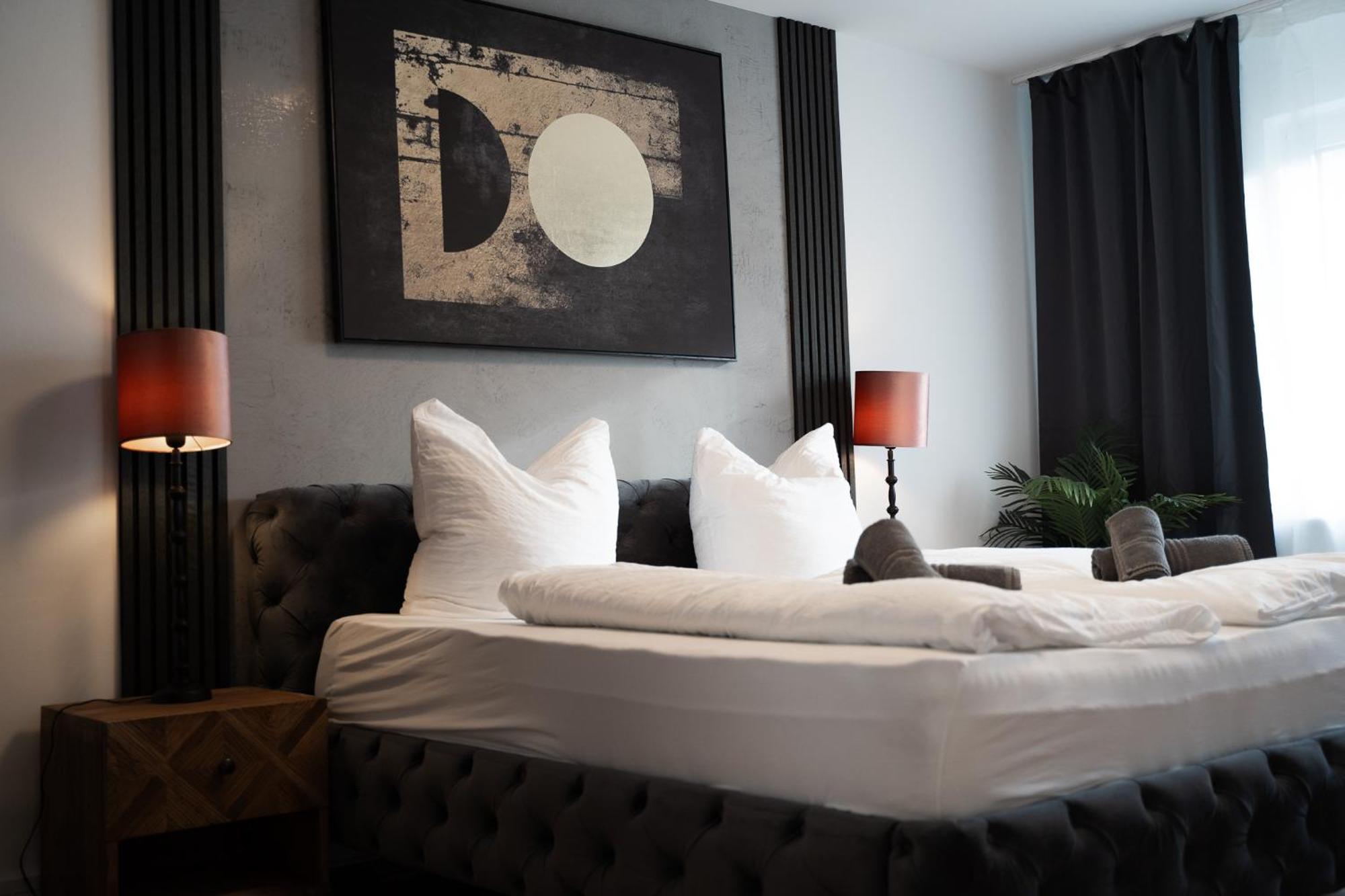 Gemuetliche & Individuelle Ferienwohnungen In Krefeld - Junik Apartments Ngoại thất bức ảnh